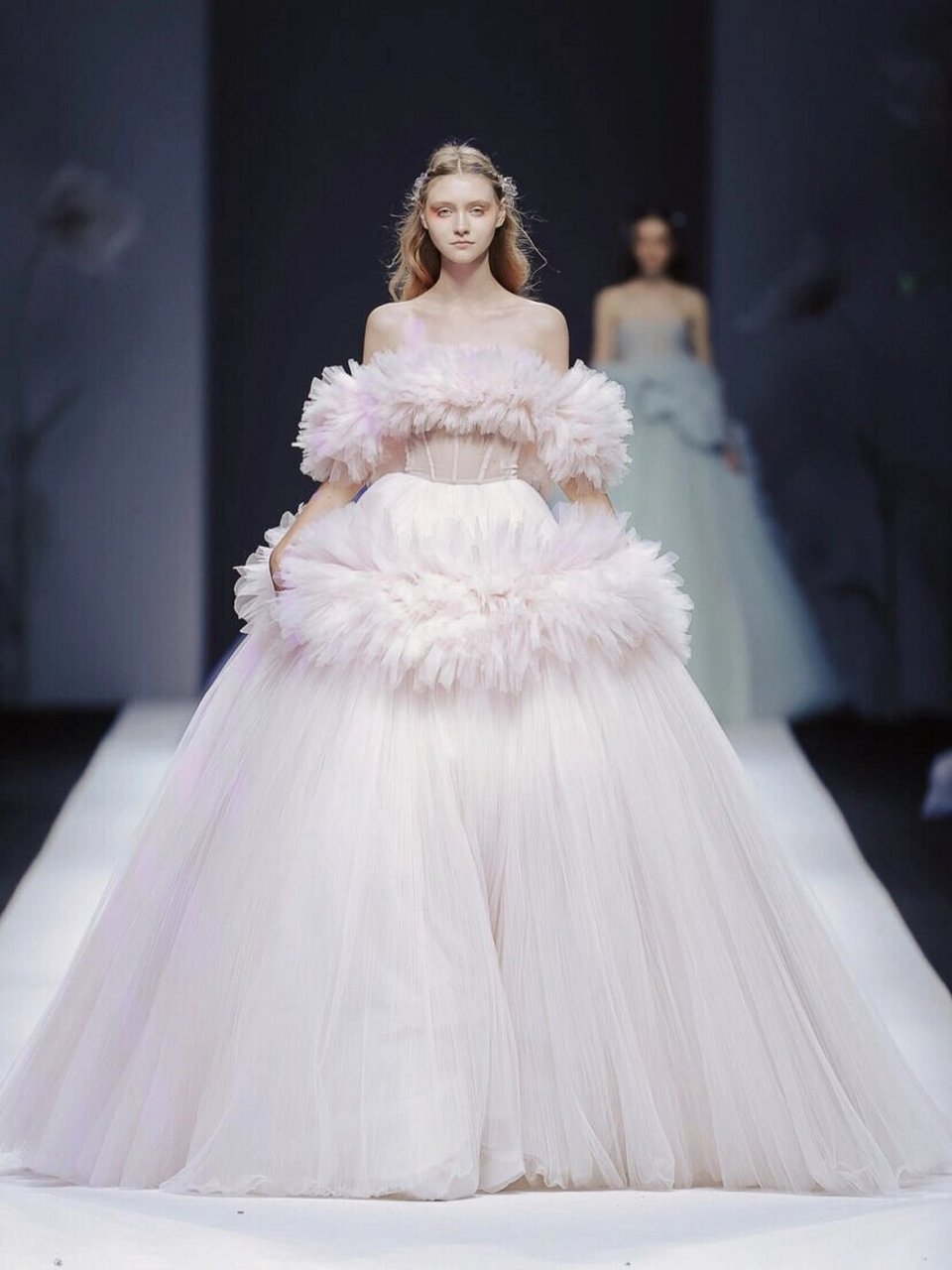 绝美的婚纱秀95 - isa 2021 压轴婚纱!