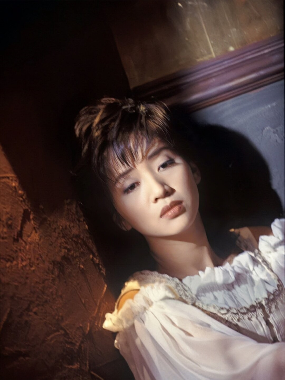 历史上的今天(人物)"梅姐"梅艳芳病逝  2003年那个冬月寒风凛冽的日子