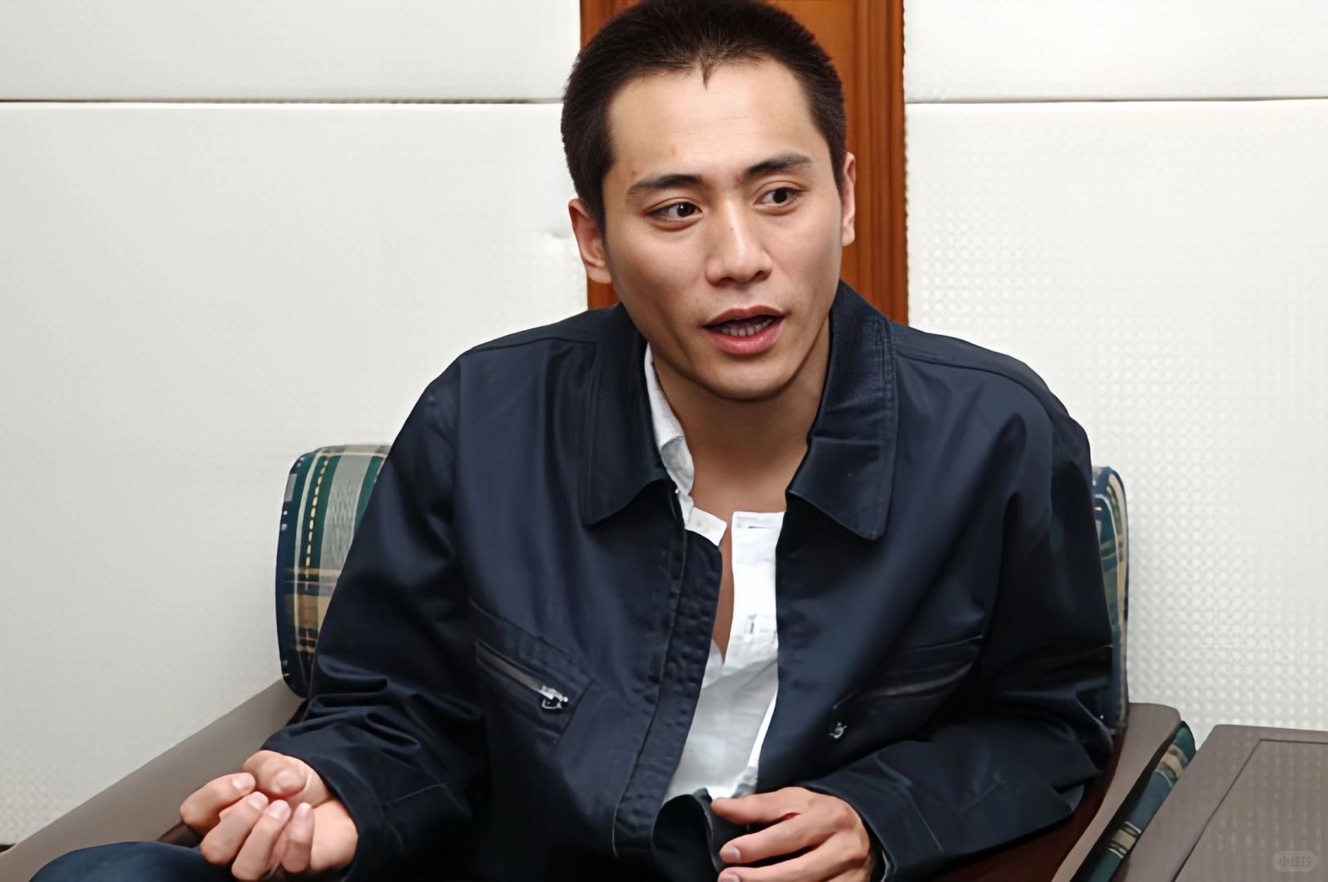 刘烨寸头亮相《米尼》发布会,与李心洁同框引热议!