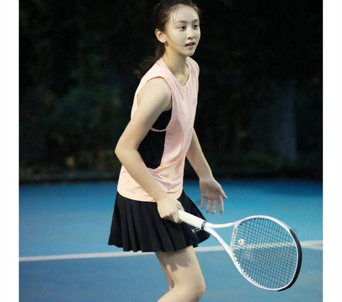 森碟华丽转身,美少女网球新星崛起!  森碟长大了,真是越来越美了!