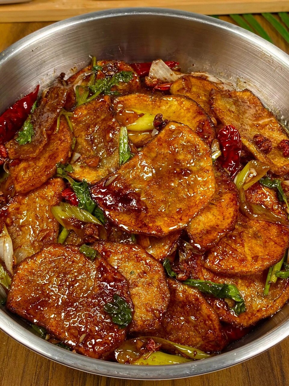 98 白米饭的最佳拍档:风味土豆片  有一次,我和朋友一起出去吃饭