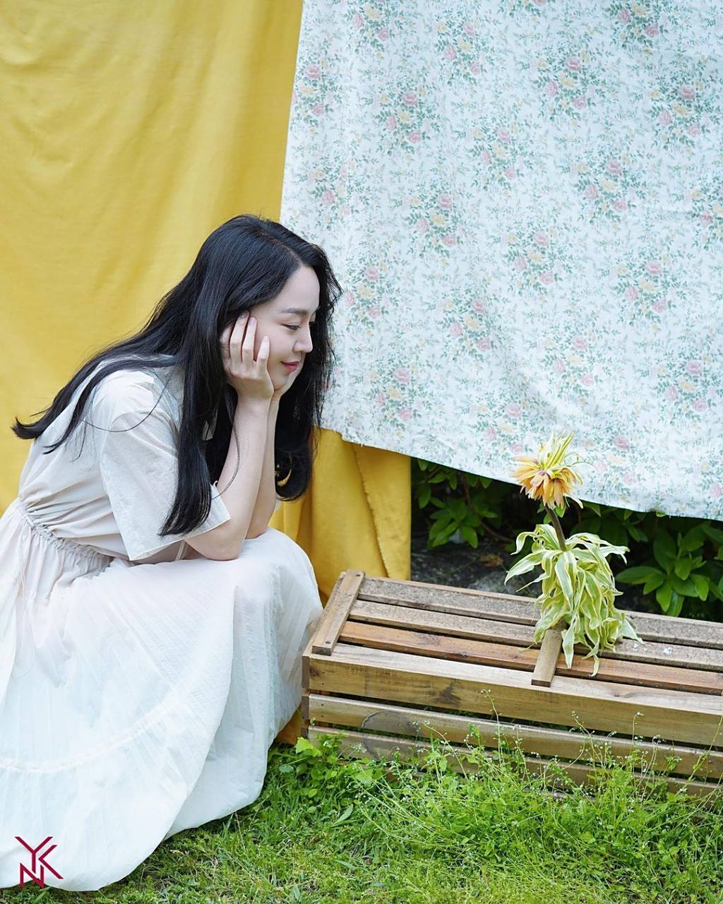 申惠善,早春浪漫穿搭的欧尼 #申惠善