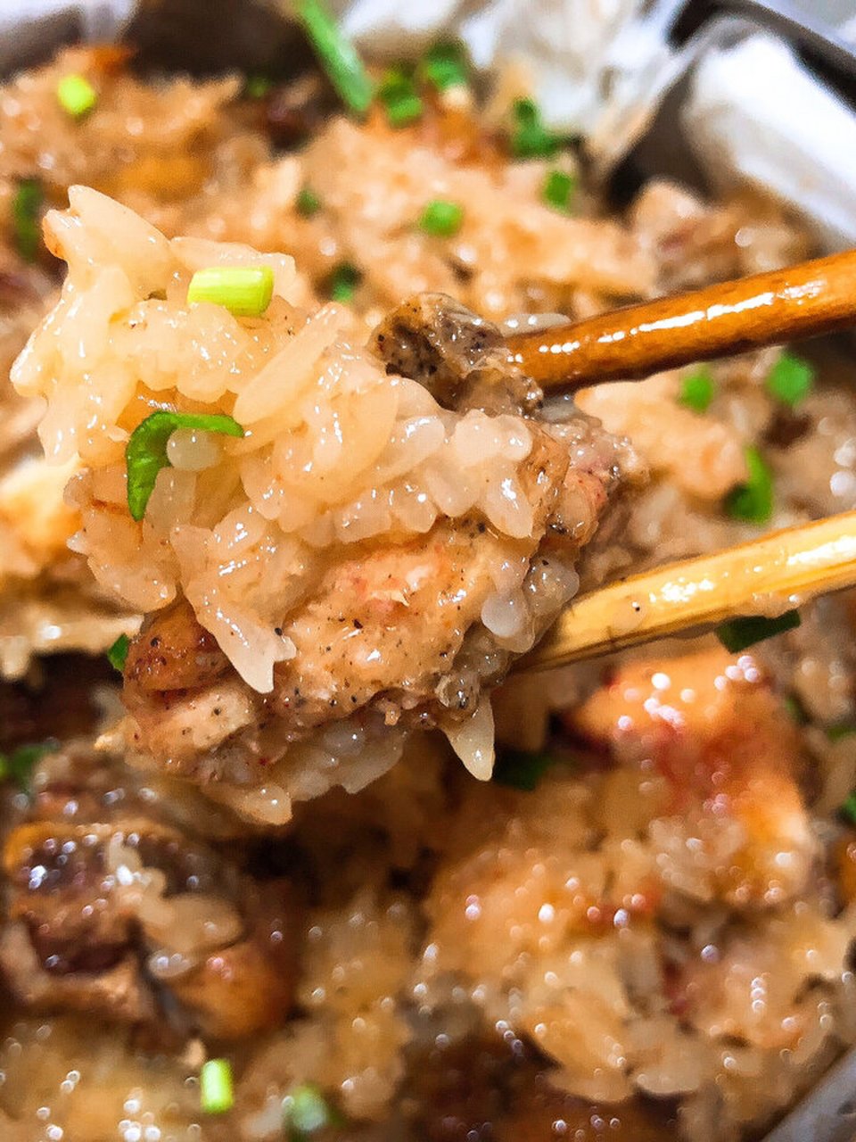 我超级喜欢吃糯米和鸡肉,所以就想出了这道糯米鸡的做法94.