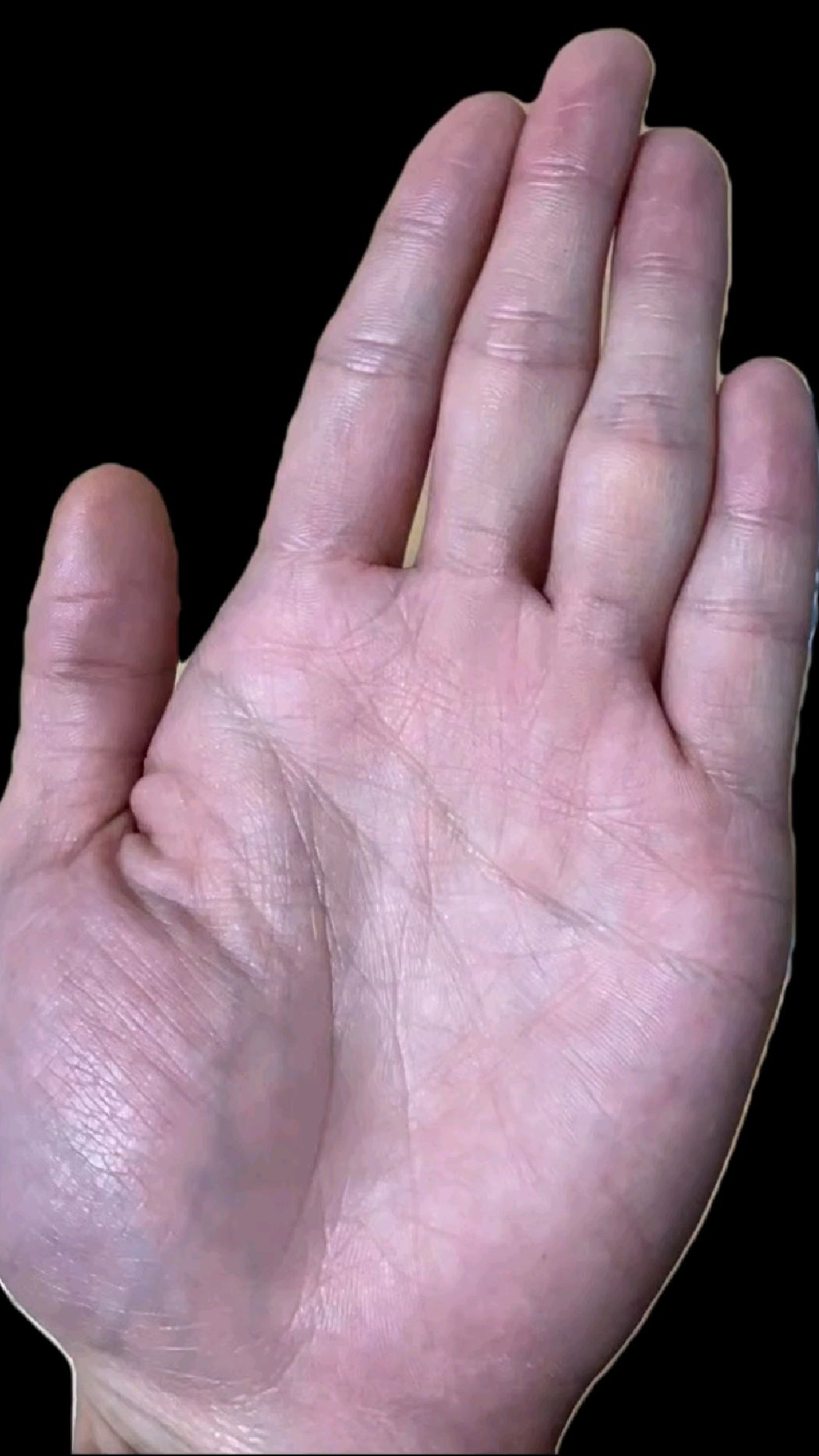 96年的男性掌纹比较清晰