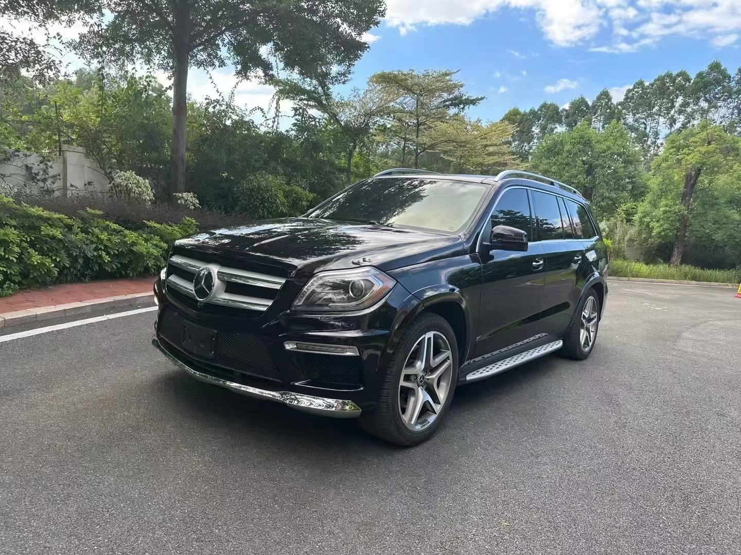 2017款奔驰gl550amg 全款18万,展现出了奔驰品牌的卓越品质