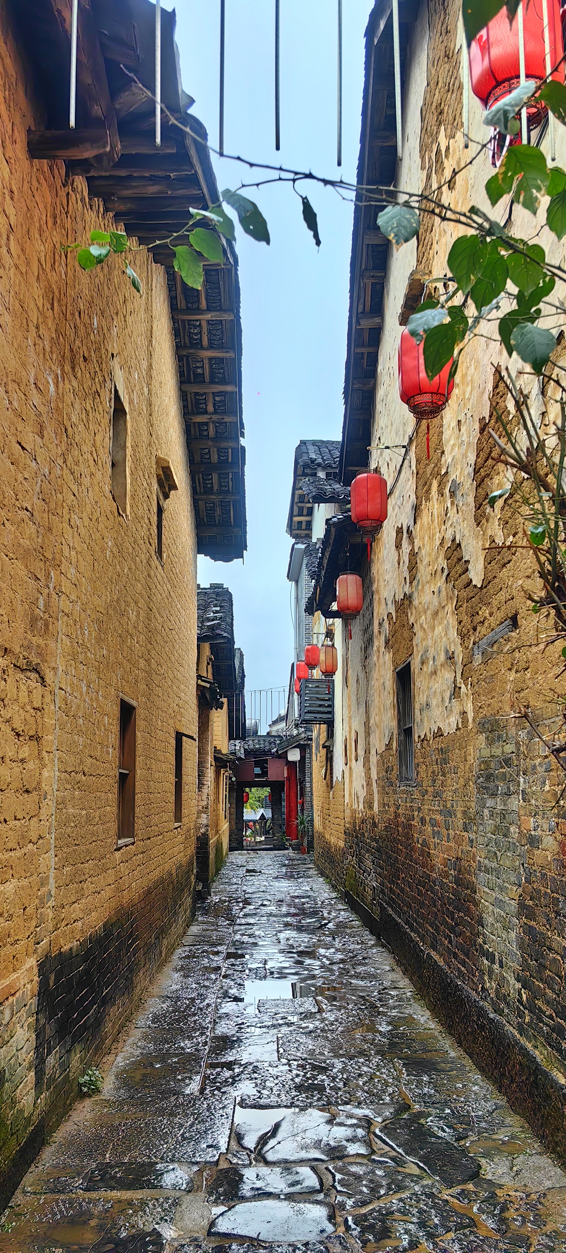 向春天出发# 黄姚古镇位于中国广西壮族自治区贺州市昭平县黄姚镇,距