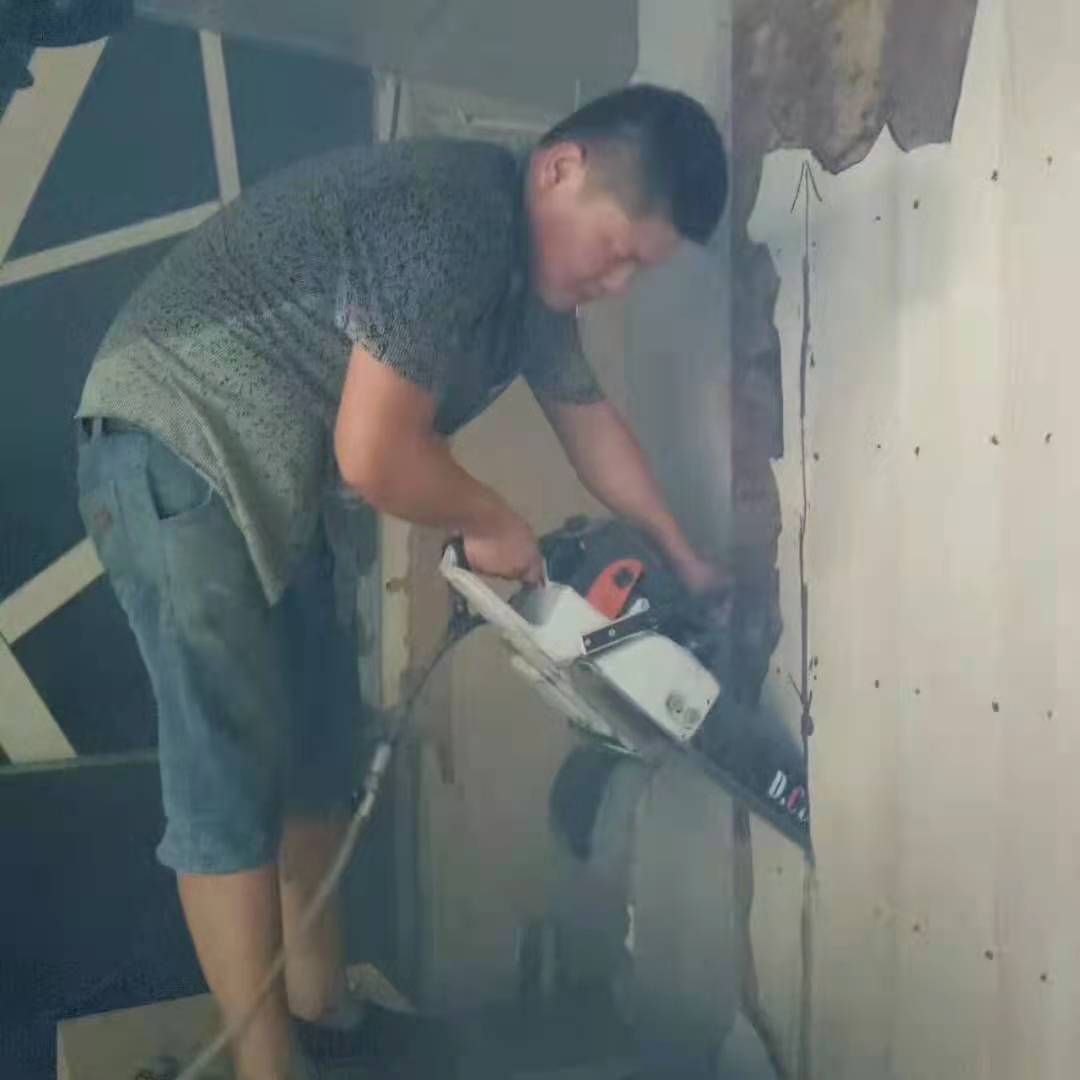 北京大兴墙体切割开洞