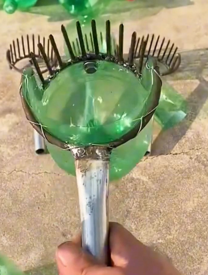 看看这个小发明,方便实用的摘枣神器