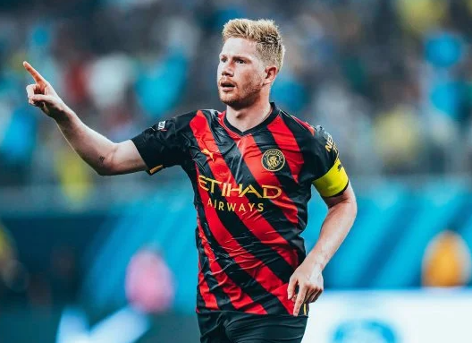 暂缓续约,开始关注新东家,曼城队长或提前离队,瓜帅物色接班人