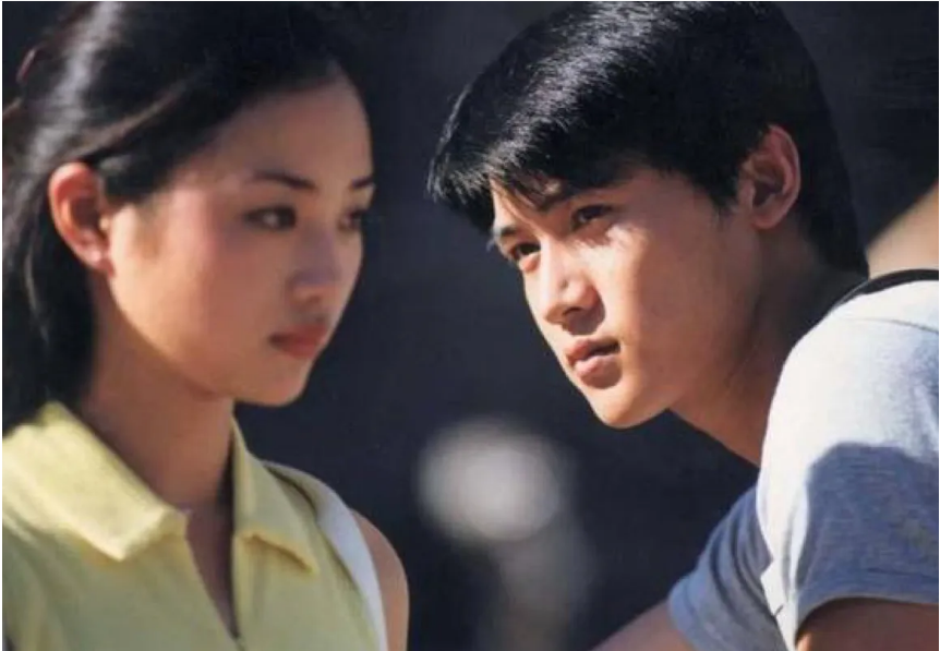 回顾张龄心和老师扈耀之恋爱16年结婚35岁得子今成宠儿狂魔