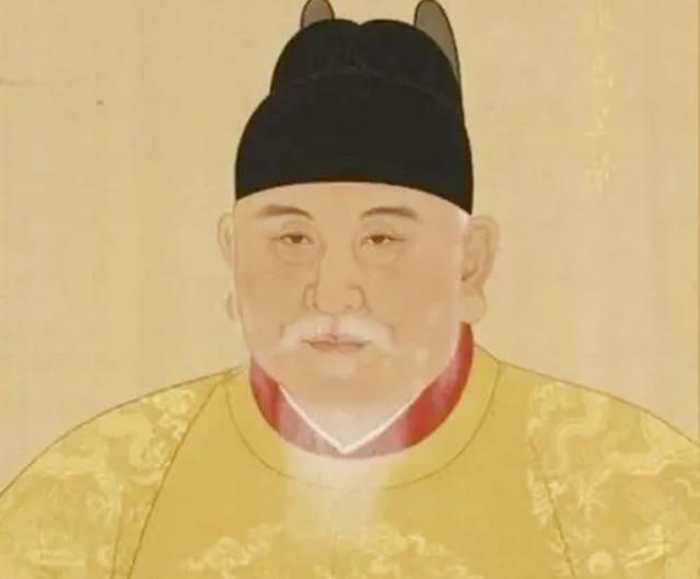 朱元璋批奏折到深夜马皇后让宫女送粥朱元璋却怀疑粥里有毒