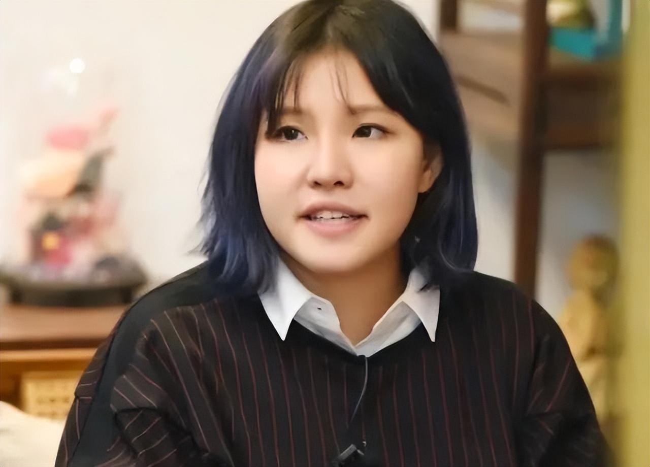 丈夫肌无力母亲抑郁独自带两娃的谢依霖如今已度过万难