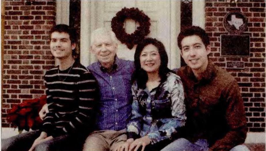 回顾陈烨巅峰时赴美留学嫁美国丈夫生二子如今她值得吗