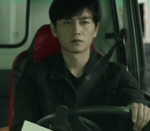 陈晓新剧复刻当年头纱吻这些震撼的场面陈妍希竟然忍了