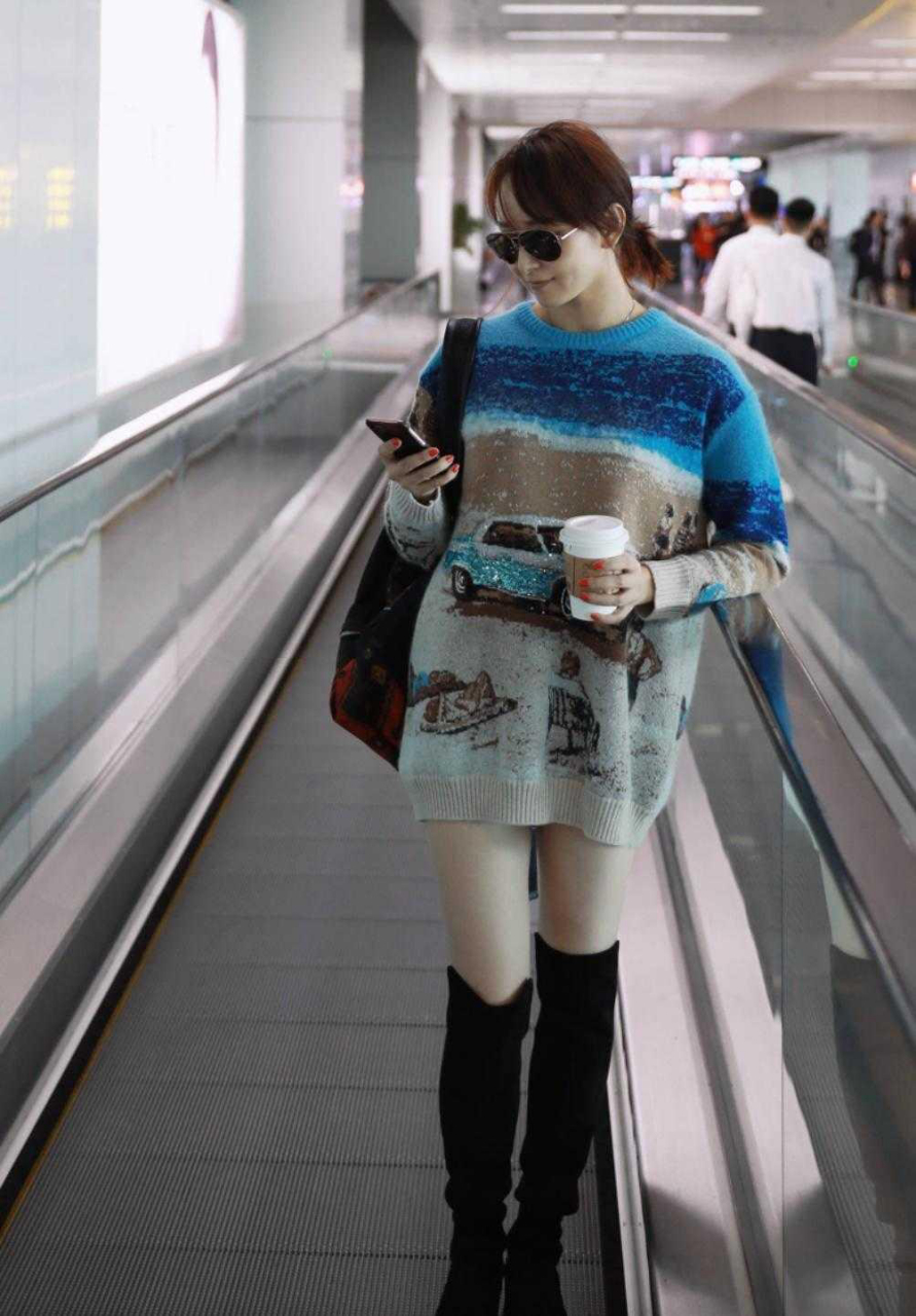 胡静以独特审美和深厚搭配功底在演艺圈中脱颖而出.