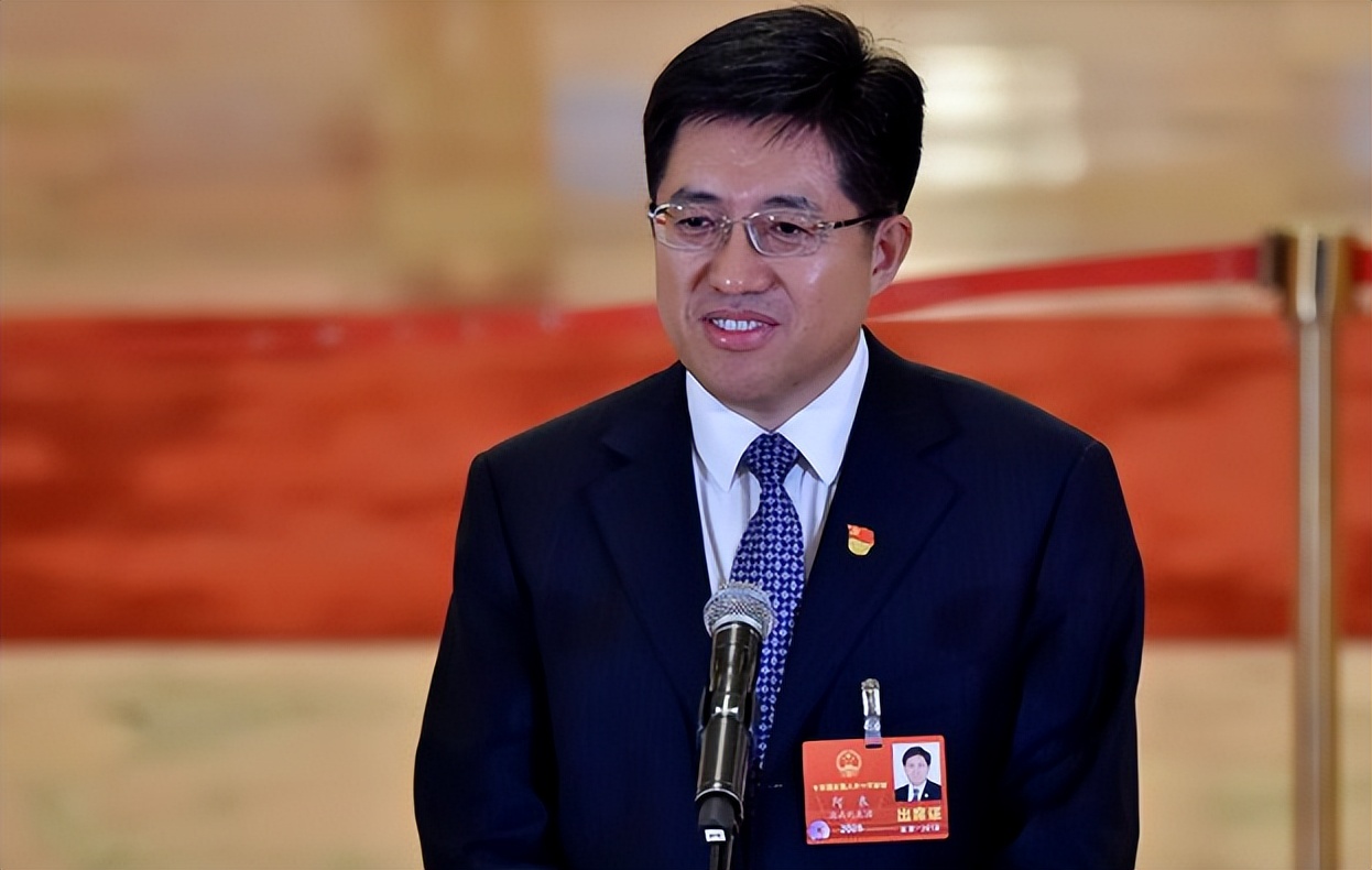 我国最年轻正部级官员,70后政坛璀璨新星,才华卓越,未来可期!