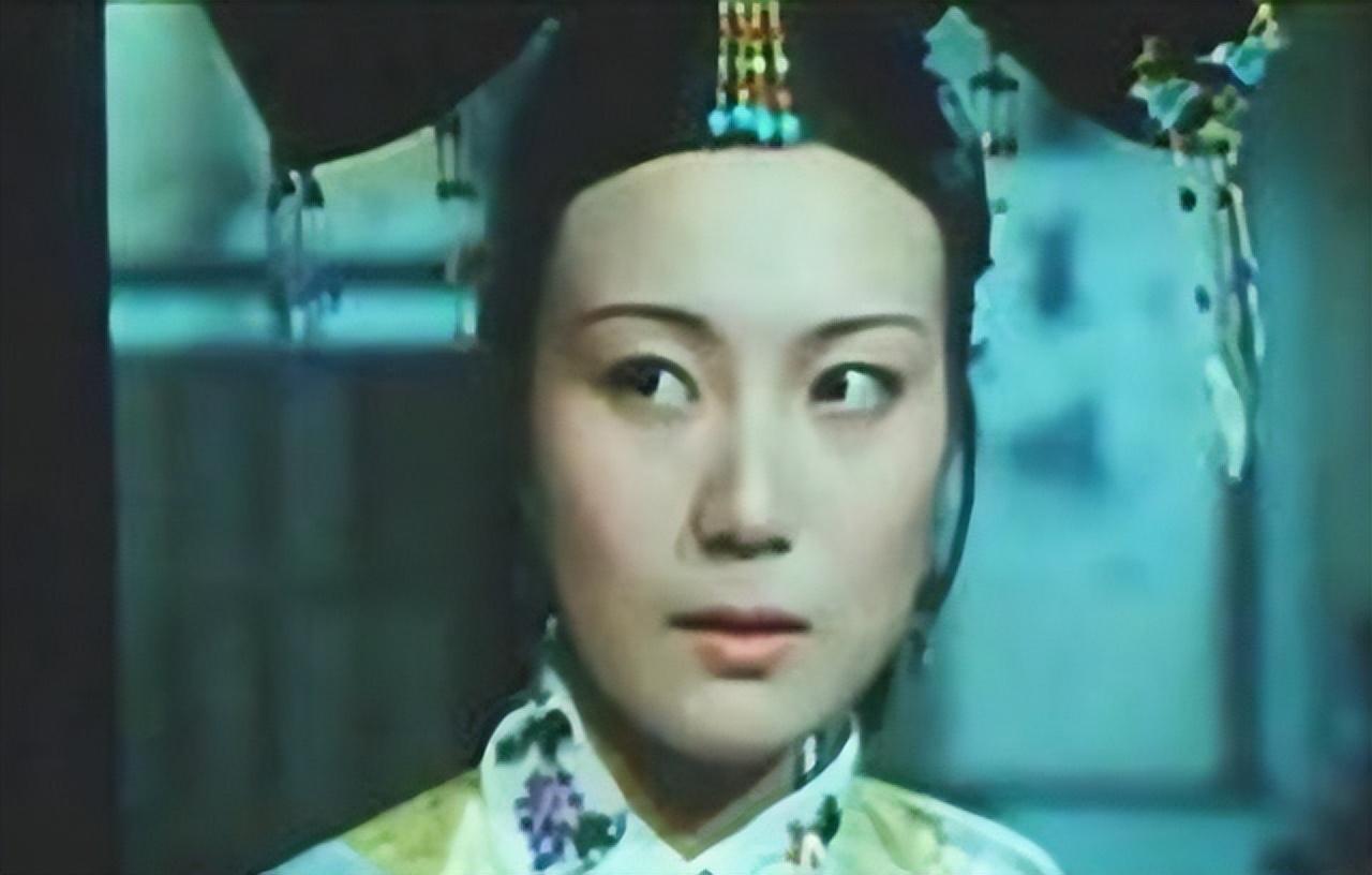 回顾陈烨巅峰时赴美留学嫁美国丈夫生二子如今她值得吗