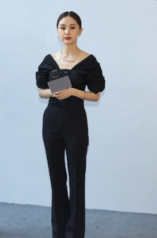 "身高不够,身材来凑."这是很多网友对王子文的评