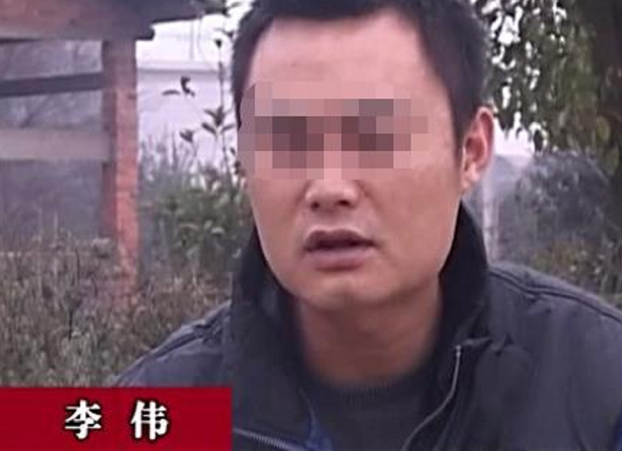 08年湖南一工地挖到古墓墓主头骨上的植物吓懵众人棺材阿魏