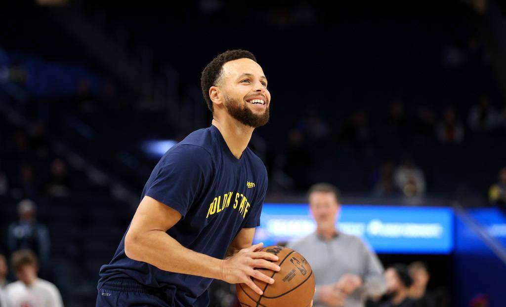 勇士消息:库里满血回归,格林力挺浓眉,卡位战出场更新