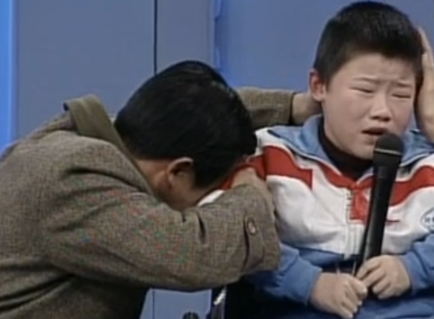 2016年孙子去世7年父亲让假替身见89岁老母亲母亲会信吗