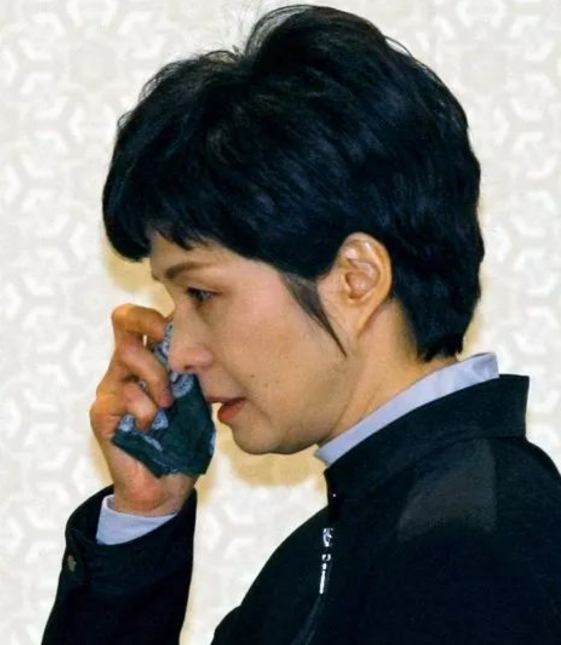 1987年朝鲜女特工炸客机致115人遇难被判死刑至今仍安然无恙