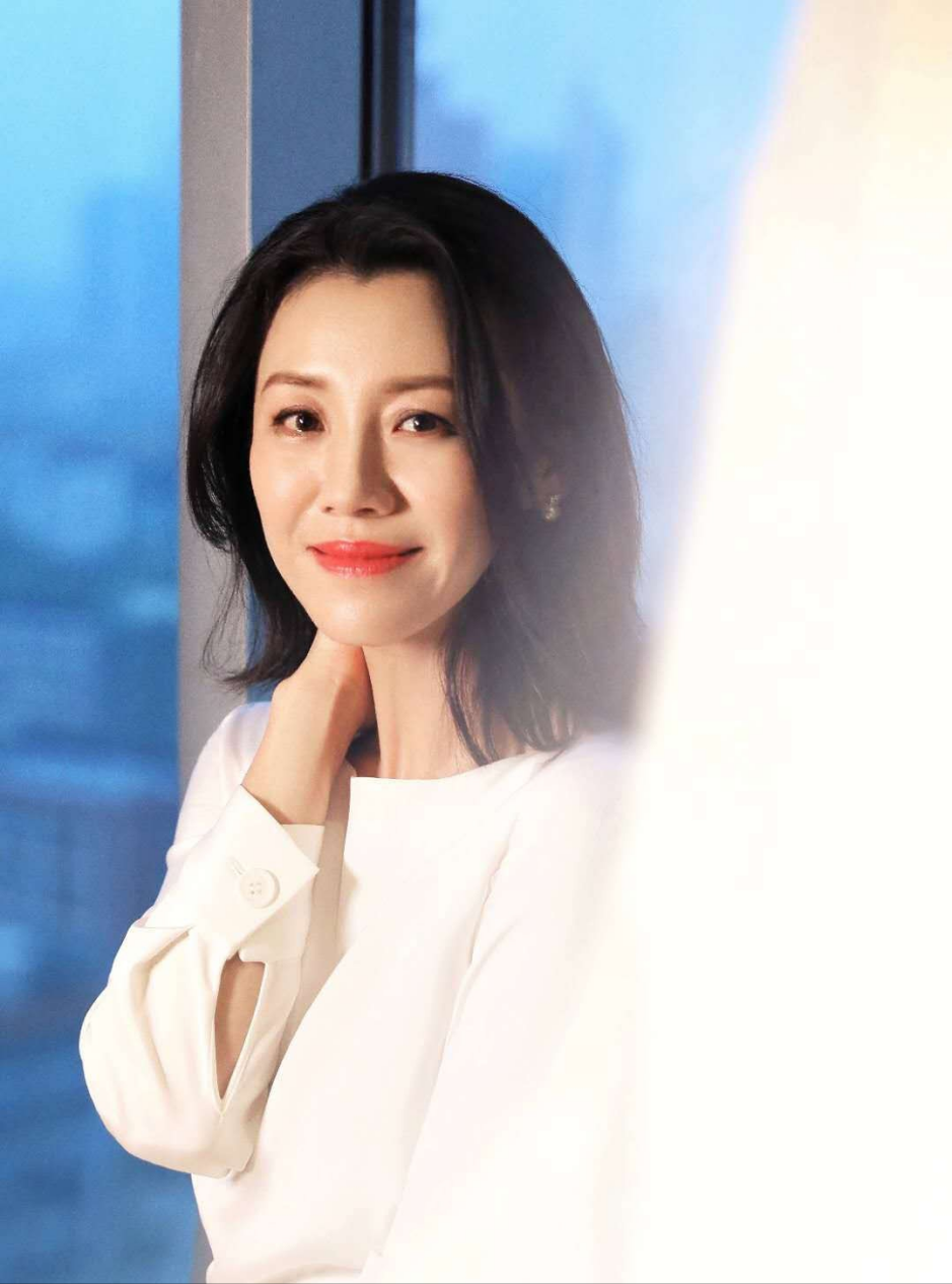 回顾刘琳被名导抛弃转身嫁穷小子47岁依旧被婆家疼爱