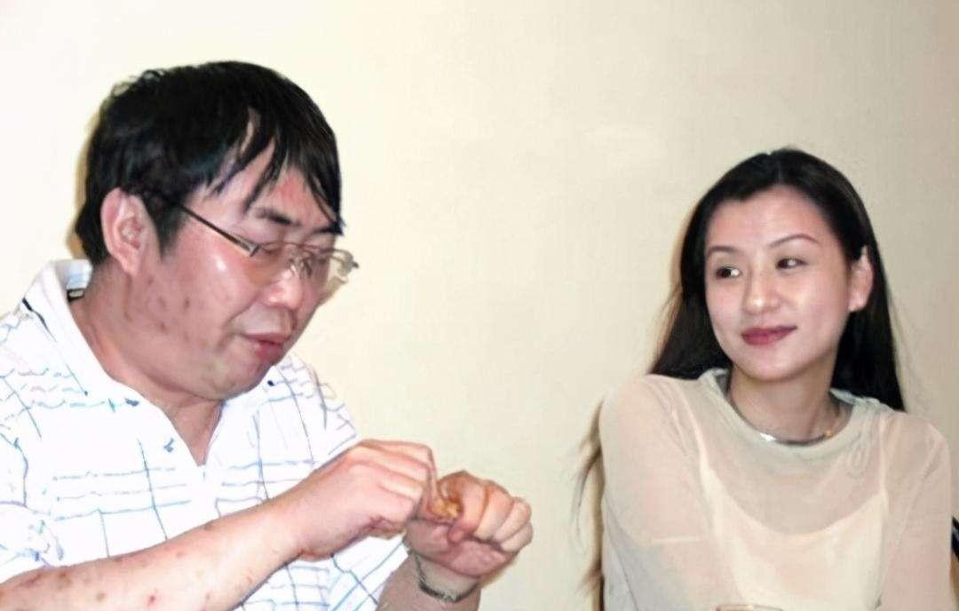 回顾王静抛弃一切和聂卫平结婚离婚独自抚养儿子66岁孤身一人