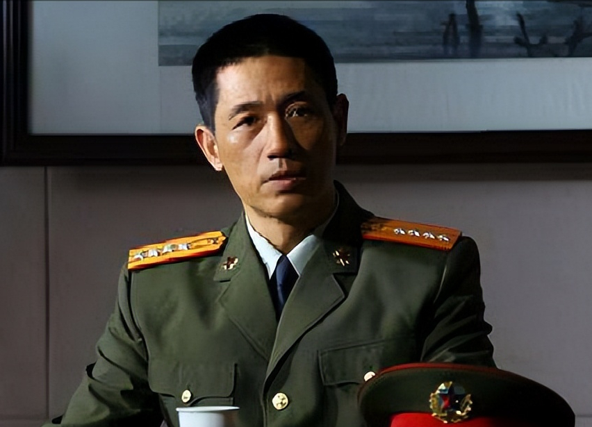 演员石凉我这辈子最正确的做法就是与丛珊离婚娶圈外人为妻