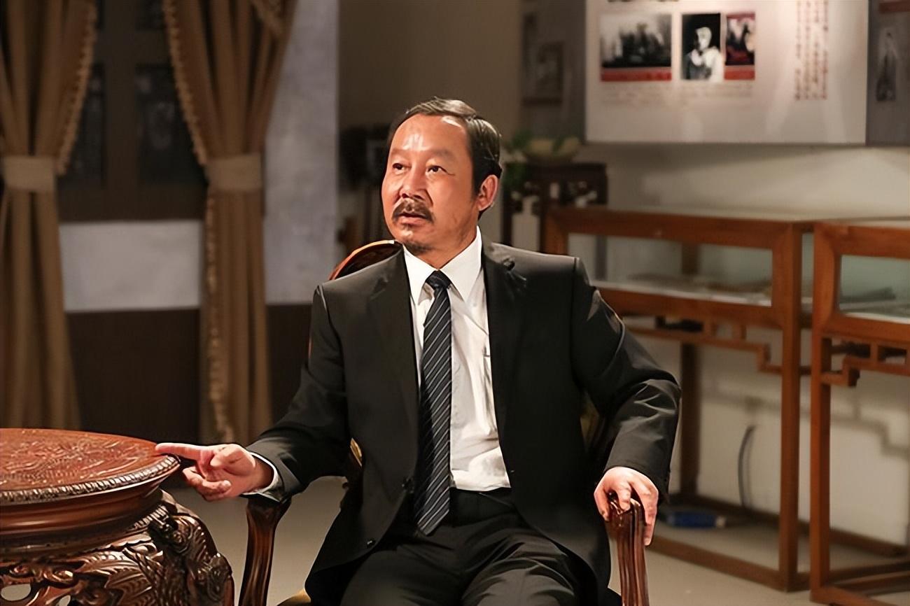 特型演员马少骅国父形象深入人心妻子的身份更不简单