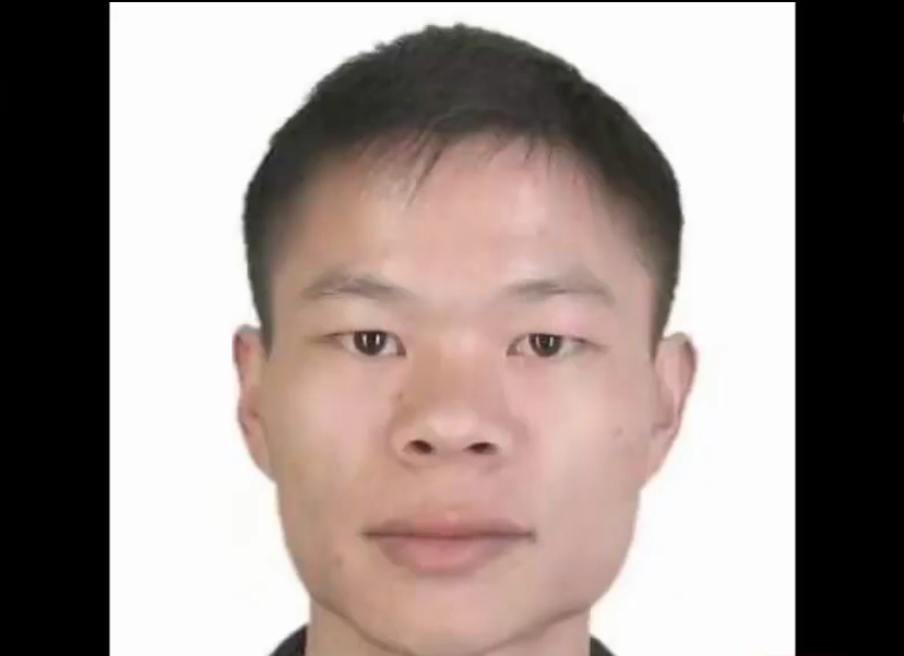 纪实:贵州网红乞丐哥爆火,穿名牌开豪车,3年后却被判刑13年半