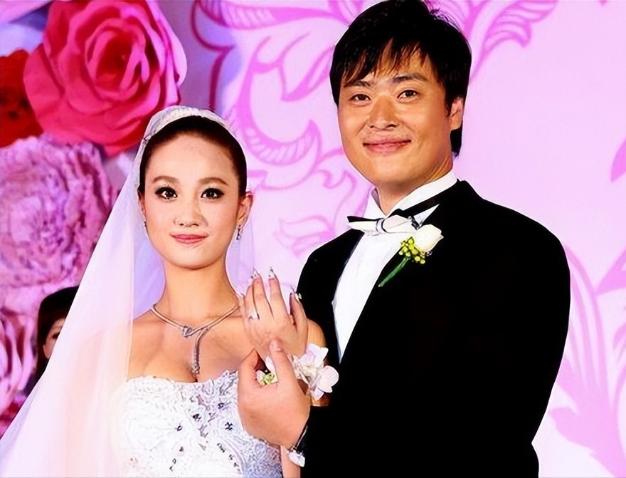 演员关思婷男友患抑郁症后不离不弃结婚12年无儿无女也幸福