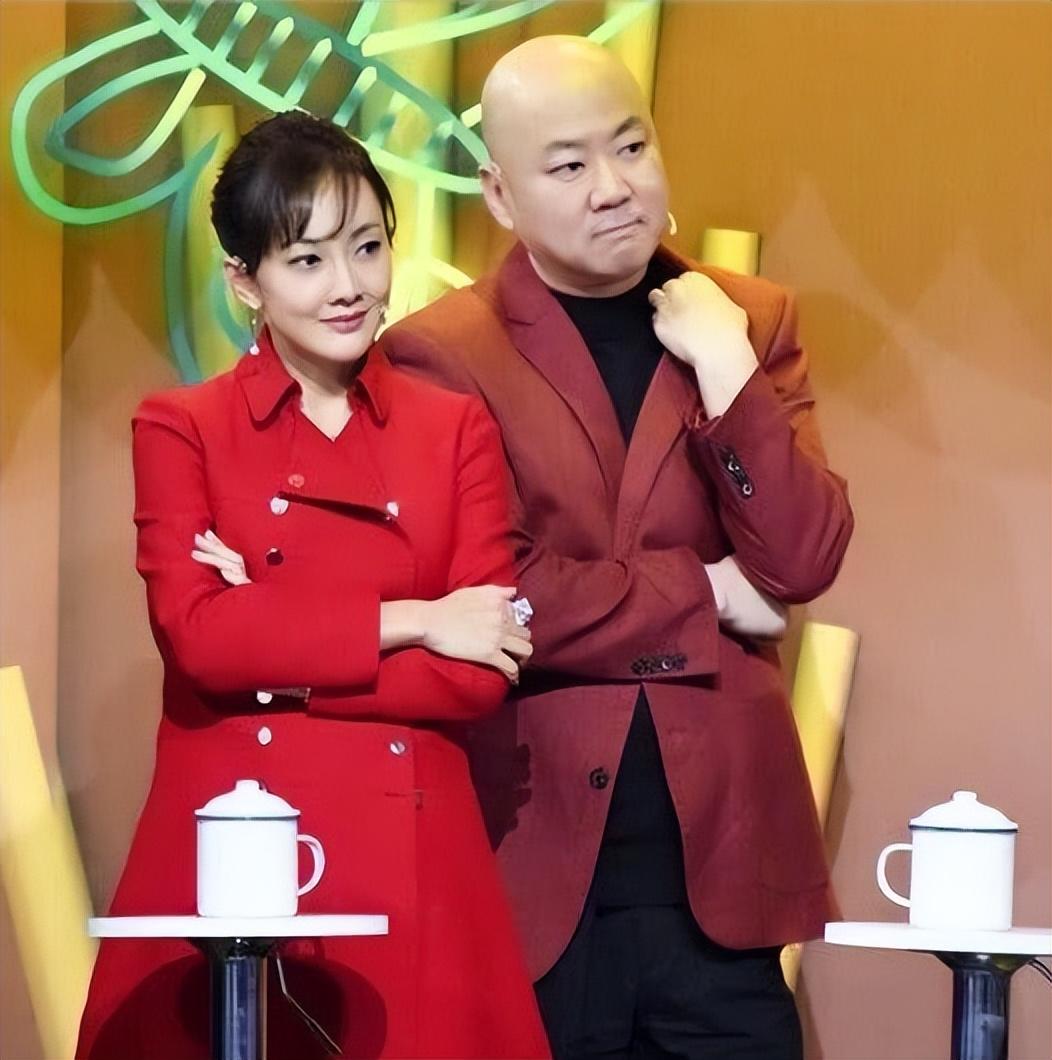 回顾牛莉在很好的年纪嫁给刘亚东婚后生三子美满幸福