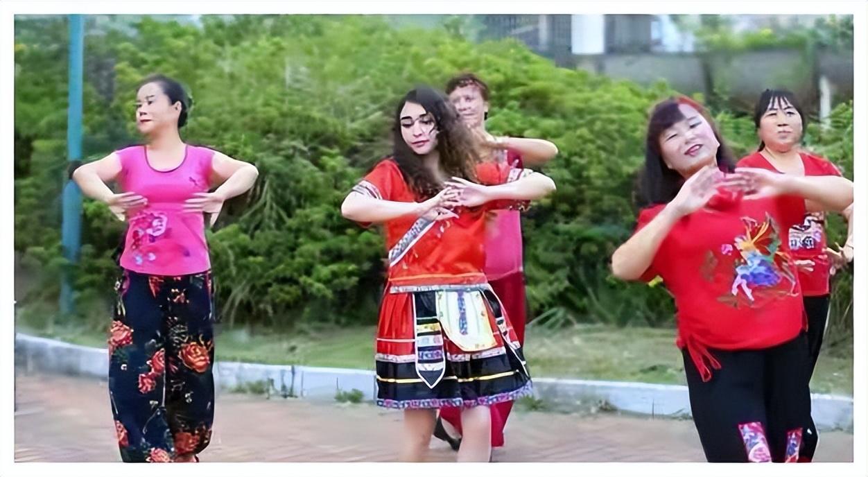 回顾古巴女孩为嫁云南小伙连大学都放弃了如今过得怎样