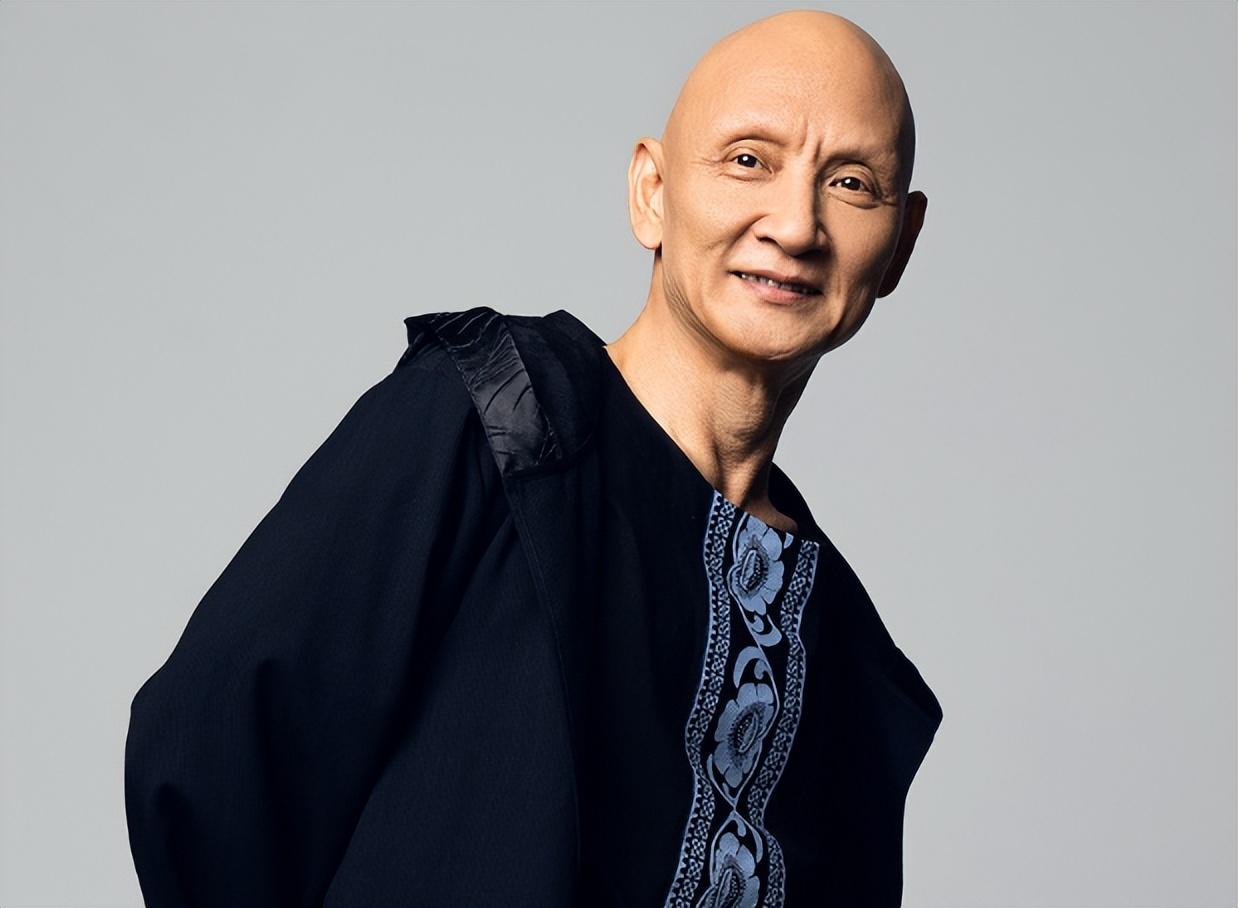 杜玉明娶12岁相识的初恋逆袭成金牌反派一生只爱一人