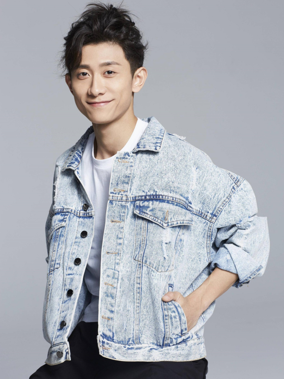 知名演员张一山成功维权,感谢粉丝支持