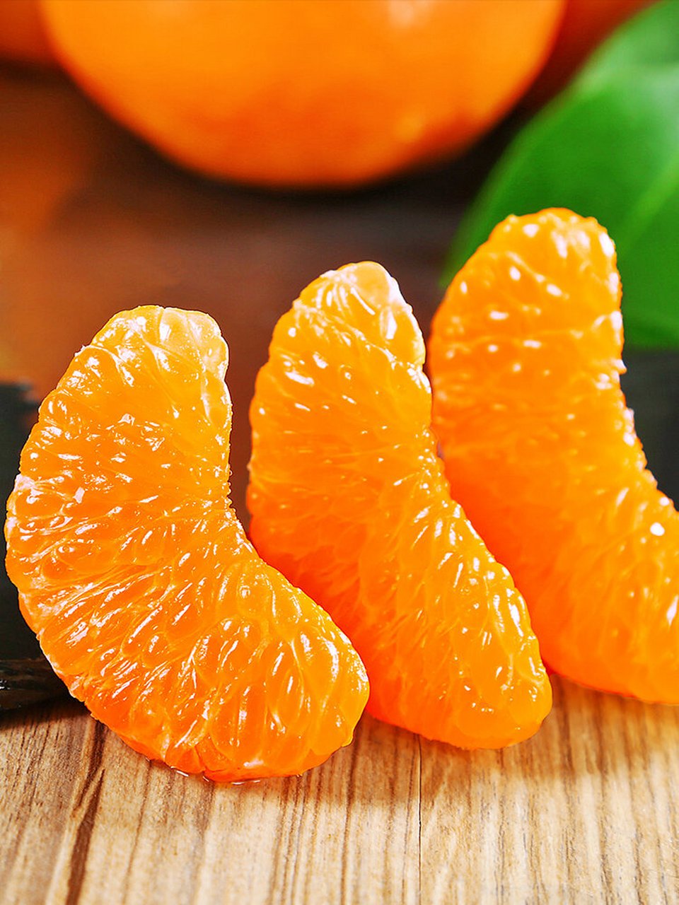 粑粑柑图片  粑粑柑,也被称为春见,是一种杂交柑种,原产于日本静冈县