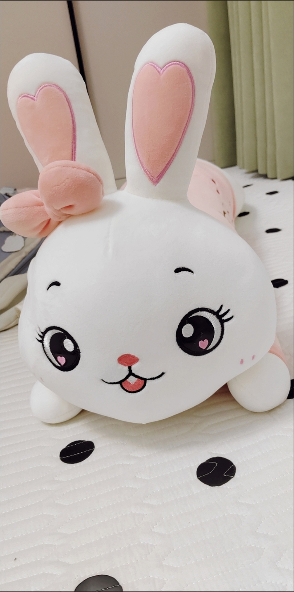 大学有个男生想追我,就是因为一次聚餐,他看到我拿