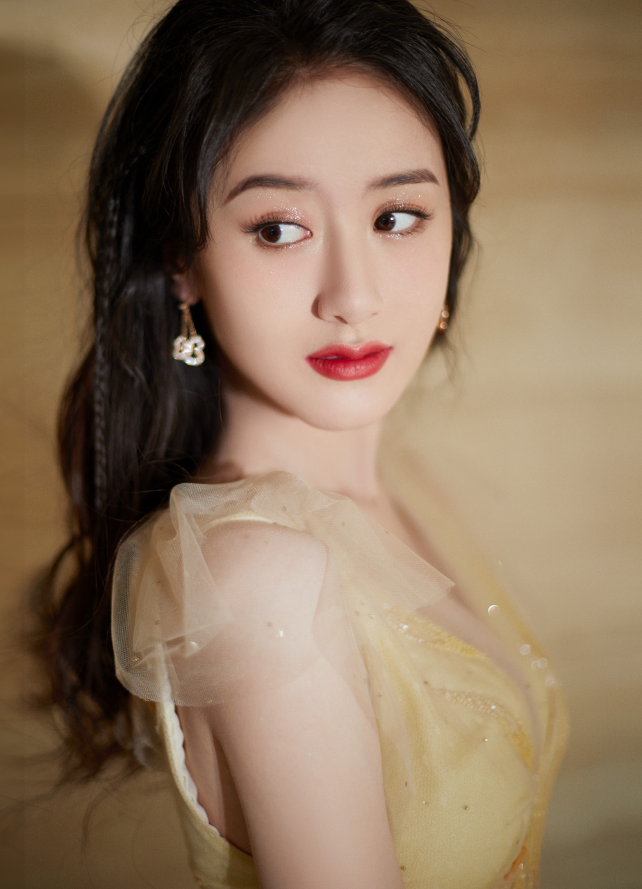 时尚女王袁冰妍,唯美写真展现别样风情,这样的壁纸你心动了吗?