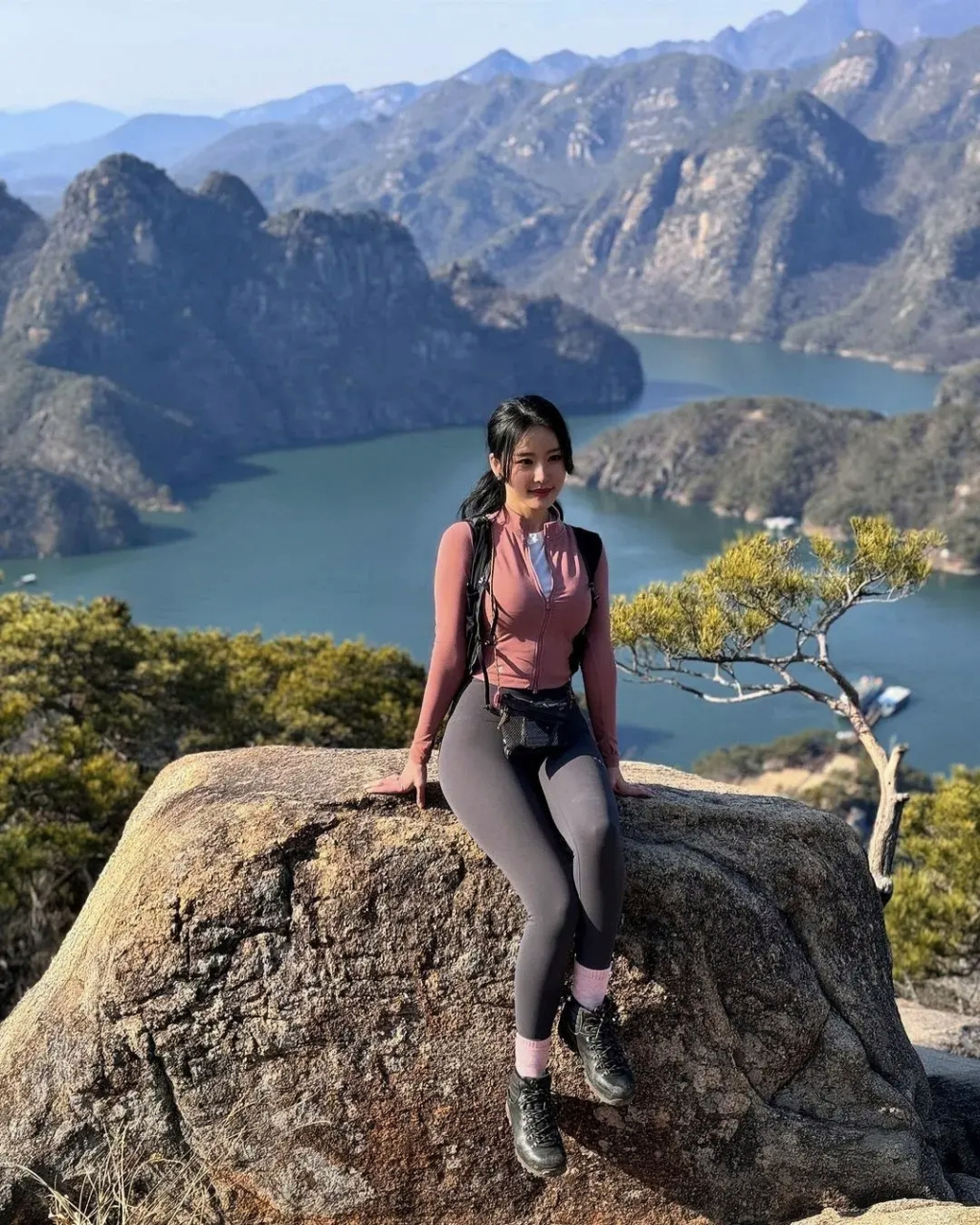 好天气,好风景,好心情,必行不亏.  #美女# #性感美女# #旅行