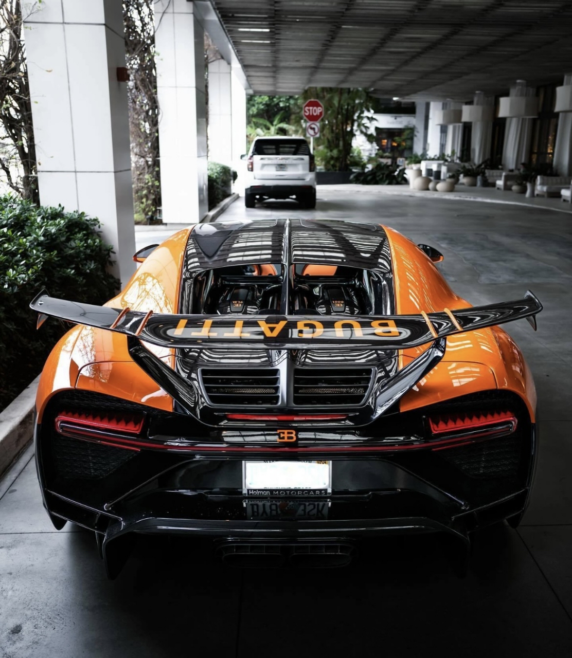 布加迪的这个配色,感觉怎样?