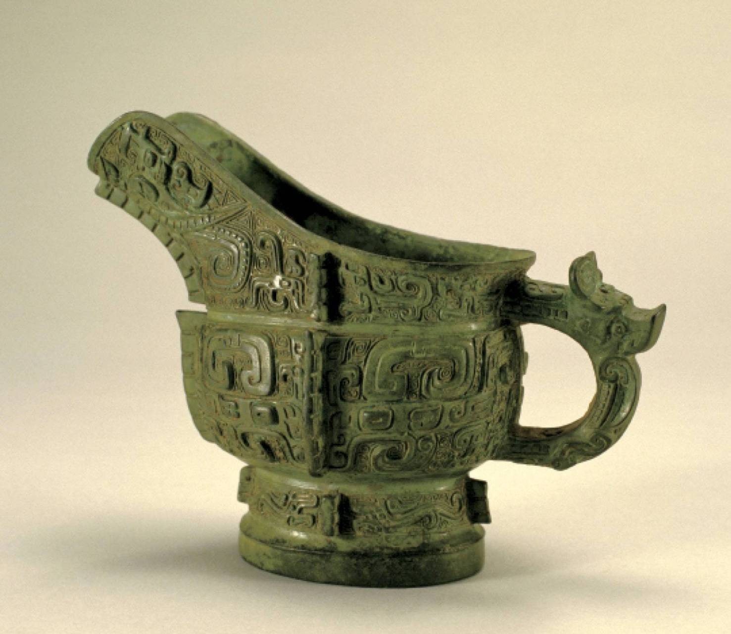 兽面纹觥,商代后期  北京故宫博物院 藏