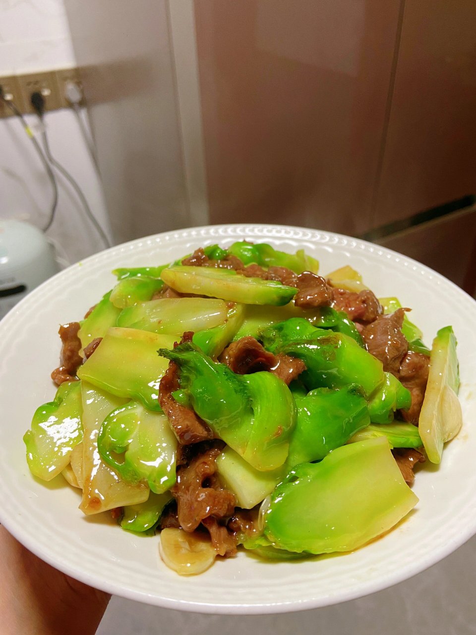 抱儿菜炒肉图片