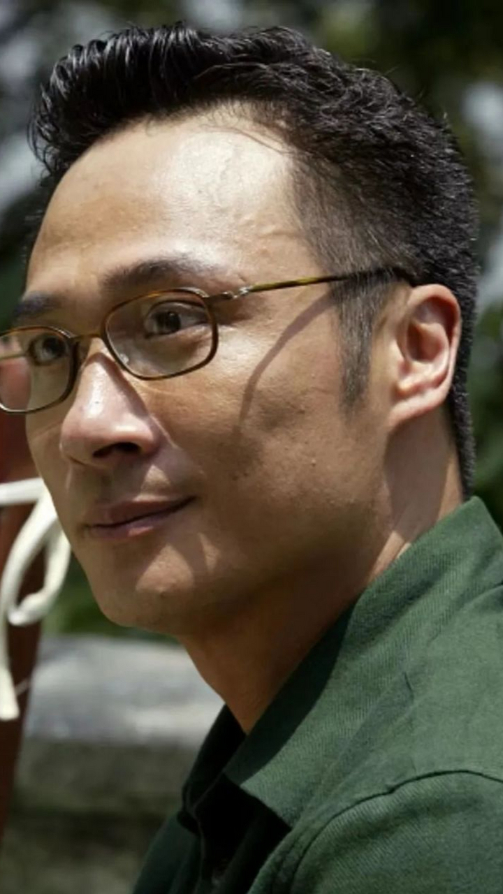 《无限超越班》上演了一场张睿挑战吴镇宇的经典角色倪永孝的戏码