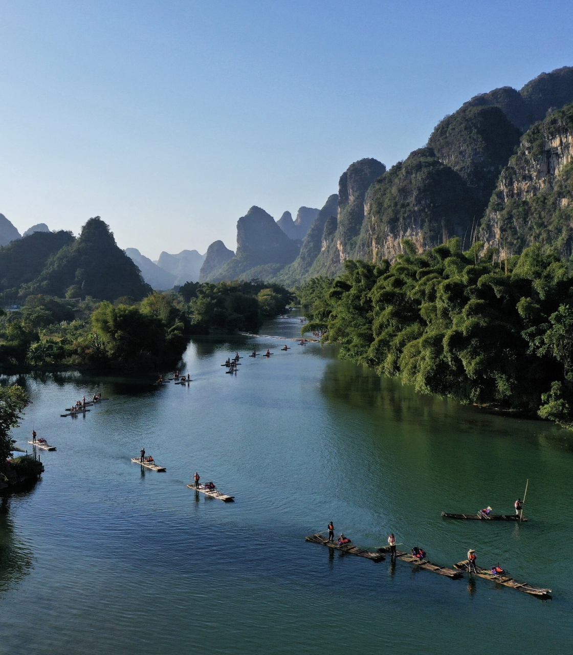 桂林遇龙河 遇龙河,位于广西桂林市阳朔县,是漓江在阳朔境内最长的一