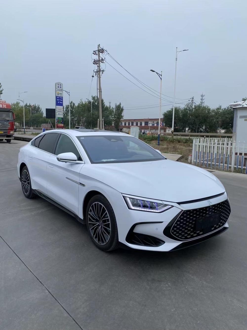 比亚迪汉dm-i最大续航1300km,家庭首选的插电混动轿车