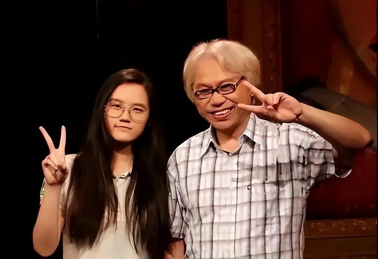 2013年17岁少女与大40岁的爷爷相恋结婚十年后以悲剧收场