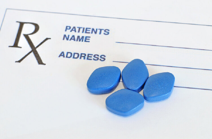 2014年河南6岁女孩每天靠吃伟哥续命爱心人士出手相助