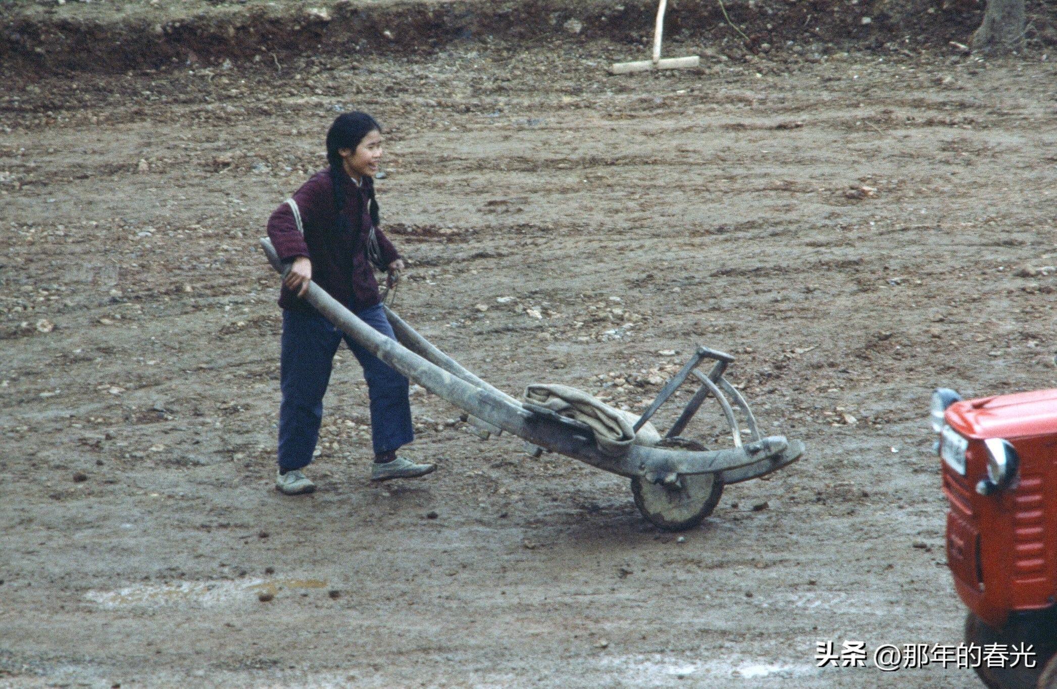 70年代老照片那是一个积极向上蓬勃发展的年代