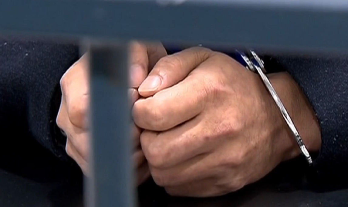 2016年已婚女子网恋香港富豪宾馆相约被拉黑报警牵出大案